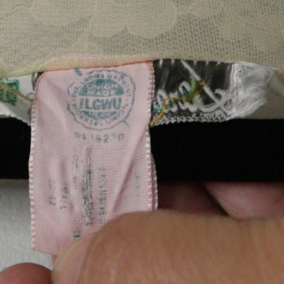 Vintage 50s/60s floral lace nightgown by Saramae Size 10/12 - Picture 11 of 11